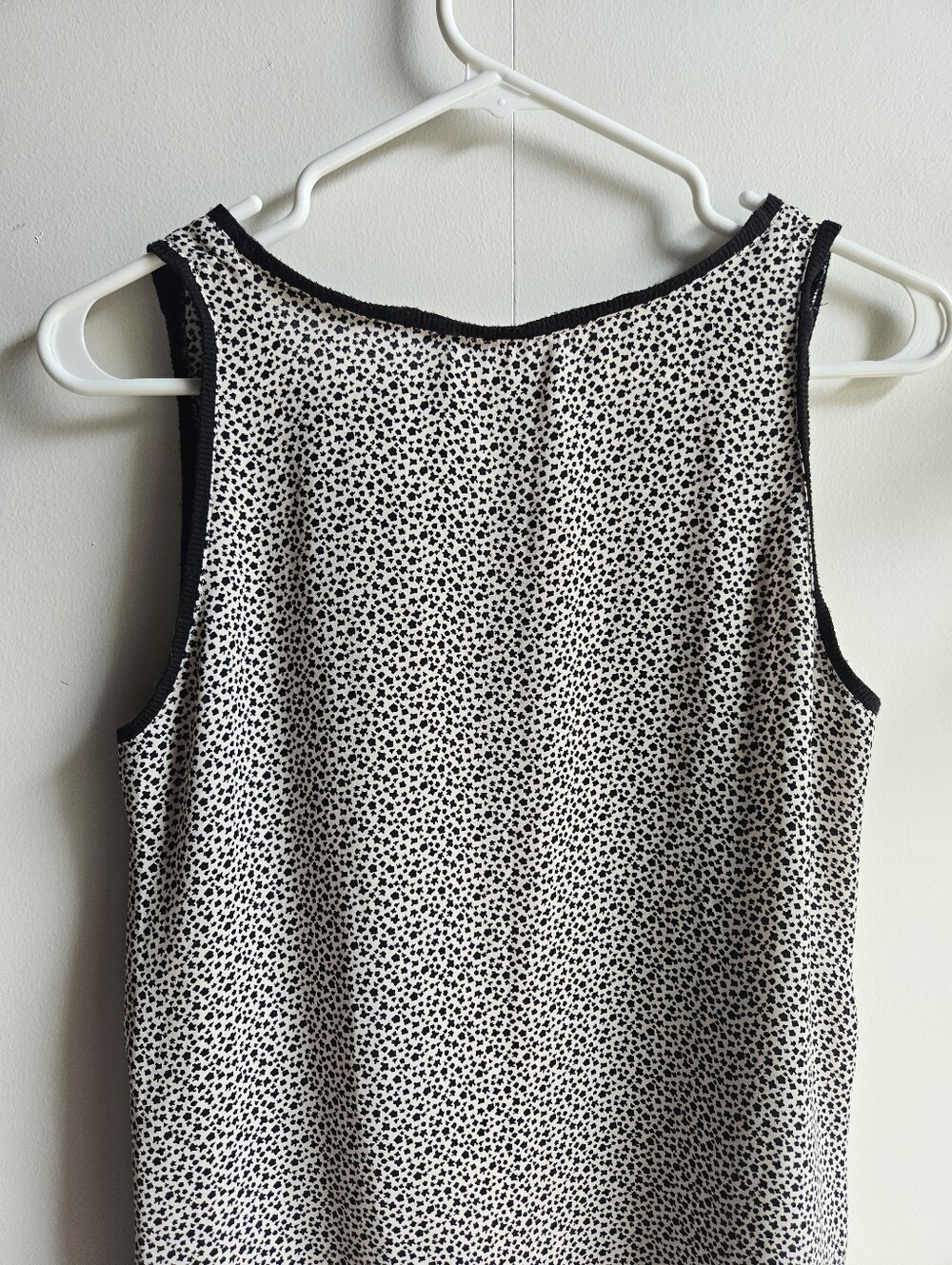 2 for $12: Loft Dolphin-Hem Oversized Sleeveless Tank in Women's XS - Picture 13 of 15